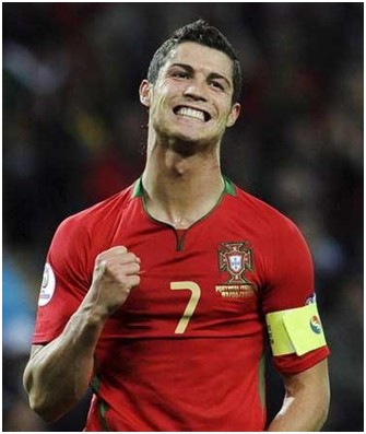 骄傲容易滋生狭隘，亚冠是为国出战，所以这个时候还...