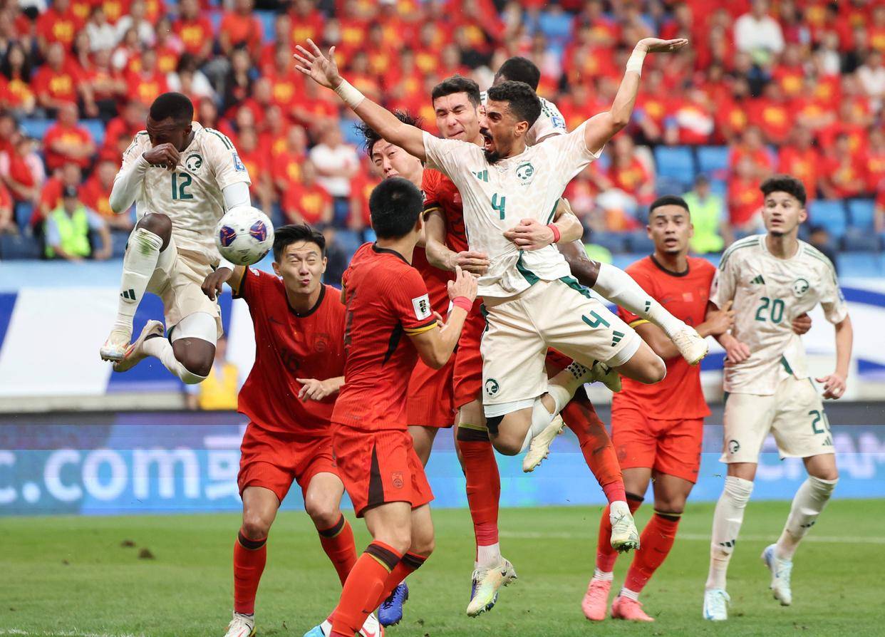 武汉女足2-0东孟加拉女足提前出线，王霜双响，奥乌苏屡失良机