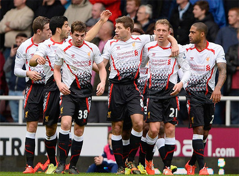 天空记者：利物浦助教范布隆克霍斯特是印尼国家队主帅候选