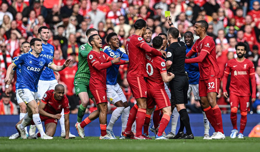 🙄经纪人 ：03年运作C罗350万欧加盟切尔西遭拒绝