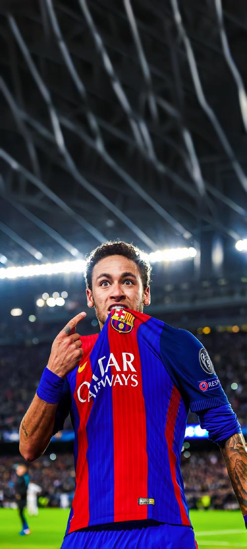 文胖：在雄鹿裁掉利拉德后，字母哥对雄鹿感到非常失望