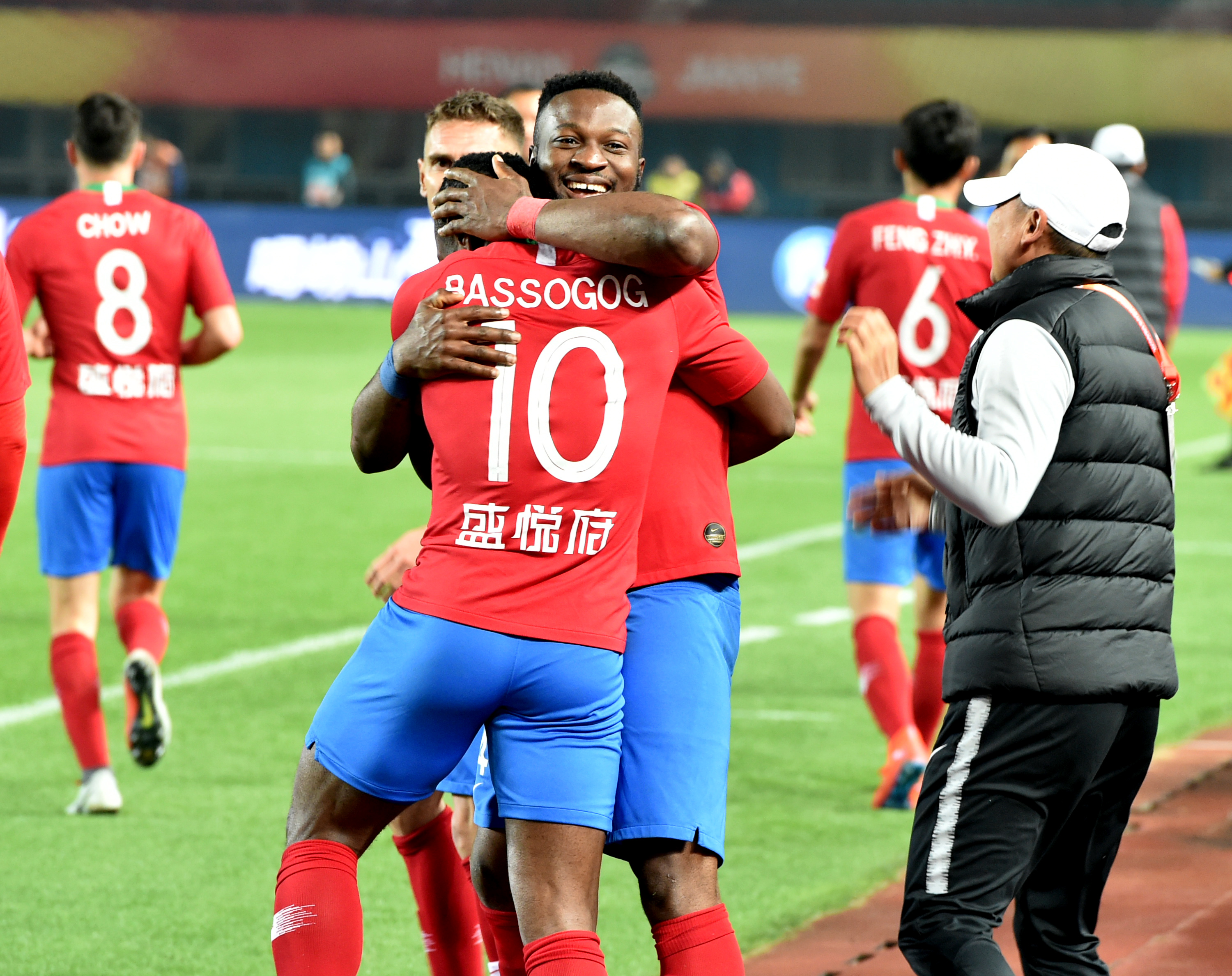 罗马诺：哈托已完成体检，今天与切尔西签约7年